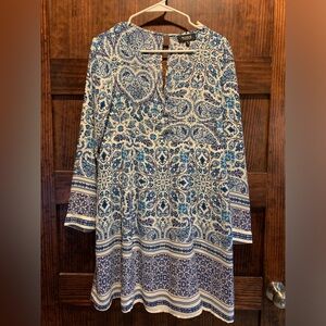 Allen b size small dress